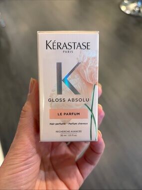 Kérastase Gloss Absolu Le Parfum — Soft Pink Packaging